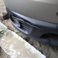 Передний бампер