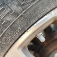 Переднее левое колесо