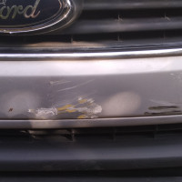 Передний бампер