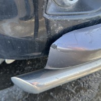 Передний бампер