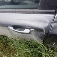 Передняя левая дверь