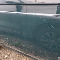 Передняя правая дверь