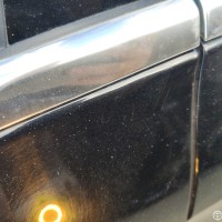 Передняя левая дверь