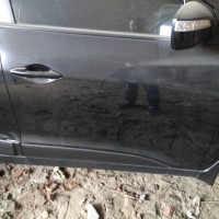 Передняя правая дверь