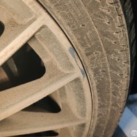 Заднее левое колесо