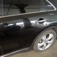 Задняя левая дверь