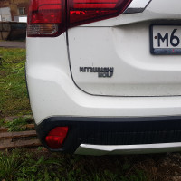 Задний бампер