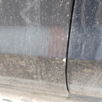 Передняя левая дверь