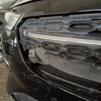 Передний бампер