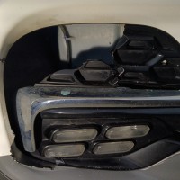 Передний бампер