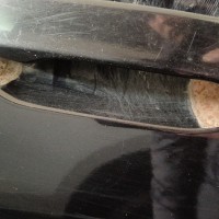 Задняя левая дверь