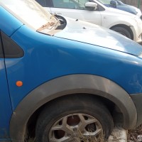 Переднее правое крыло