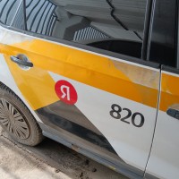 Задняя правая дверь