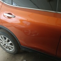 Задняя правая дверь