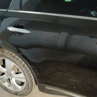 Задняя правая дверь