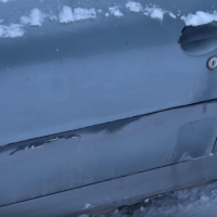 Передняя левая дверь