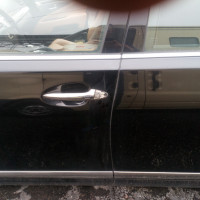 Передняя левая дверь