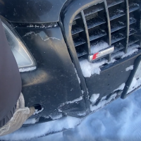 Передний бампер