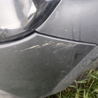 Передний бампер