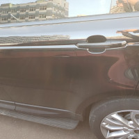 Задняя левая дверь