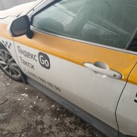 Передняя левая дверь