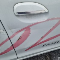 Передняя правая дверь