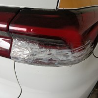 Правый задний фонарь