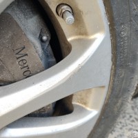 Переднее левое колесо