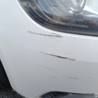 Передний бампер