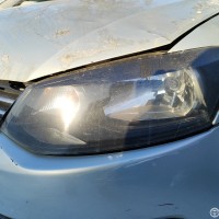 Правая фара