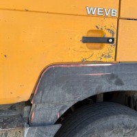 Передняя левая дверь