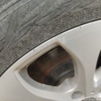 Переднее левое колесо