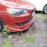 Передний бампер