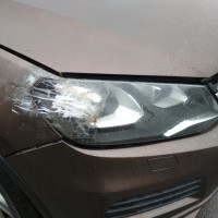 Правая фара