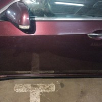 Передняя левая дверь