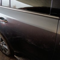 Задняя правая дверь