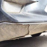 Передний бампер