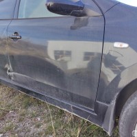 Передняя правая дверь