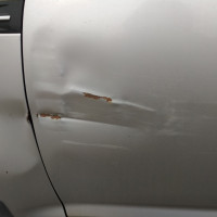 Передняя левая дверь