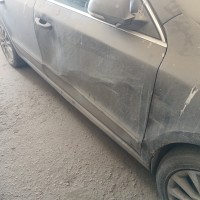 Передняя правая дверь