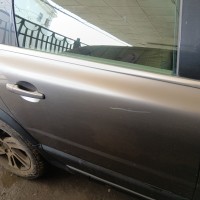 Задняя правая дверь