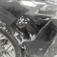 Передний бампер