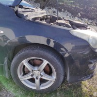 Переднее правое крыло