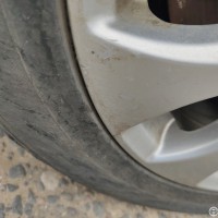 Переднее левое колесо