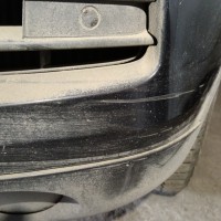 Передний бампер