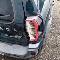 Правый задний фонарь