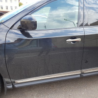 Передняя левая дверь