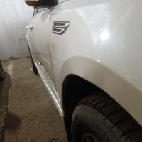 Переднее правое крыло