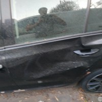 Задняя левая дверь