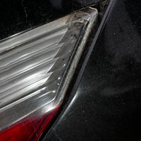 Левый задний фонарь